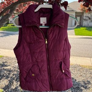 BONGO Women's Burgundy Quilted Vest